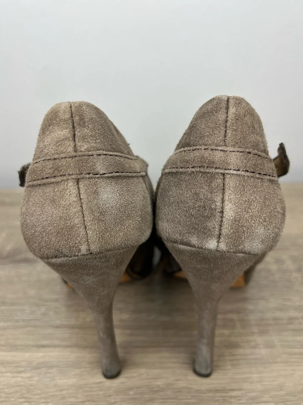 L.A.M.B. Gwen Stefani Taupe Suede & Satin Striped Mary Jane Pumps Size 7.5M